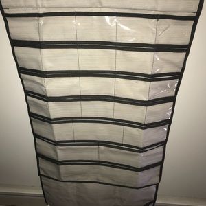Jewelry organizer